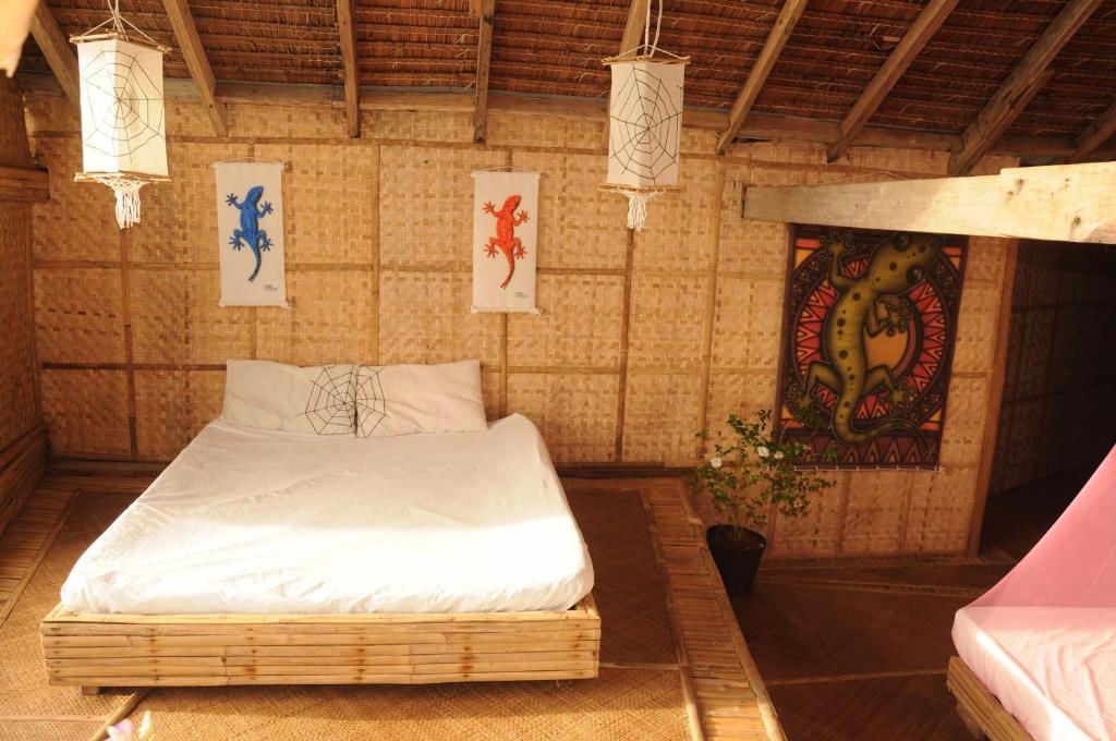 Spiderhouse Resort Yapak Room photo